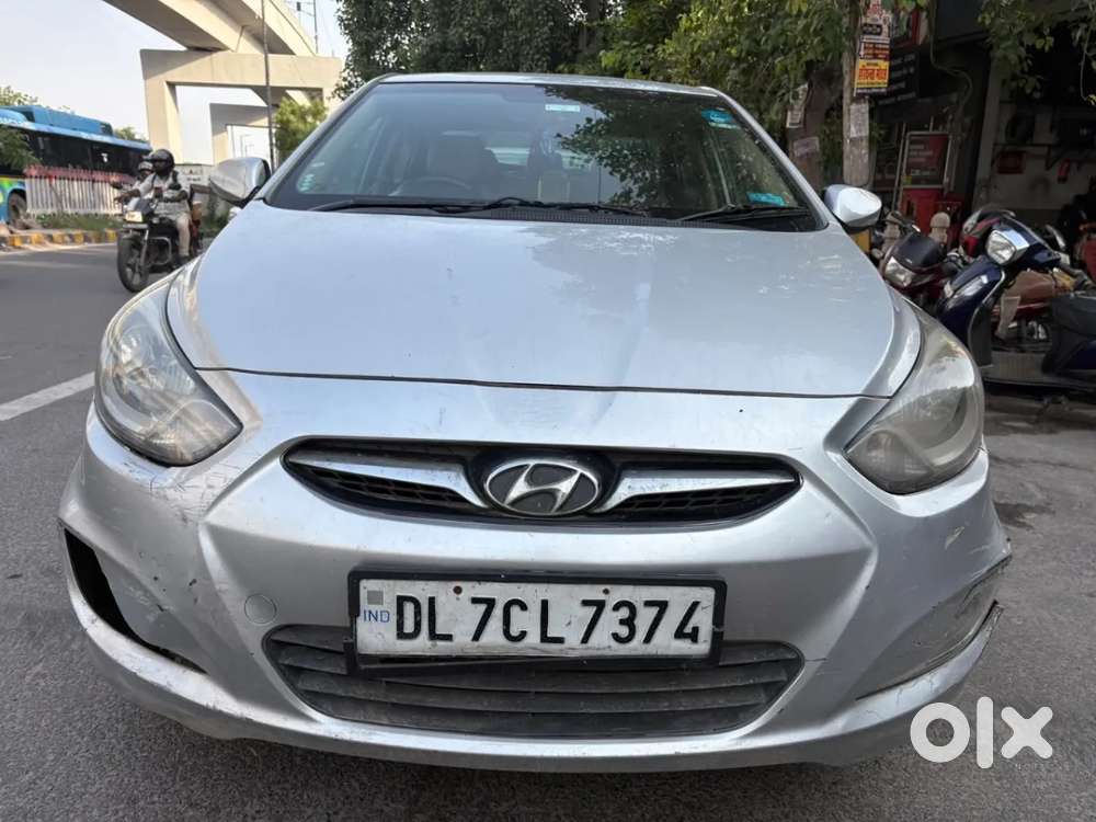 Hyundai Verna Fluidic 1.6 Vtvt, 2011, Petrol
