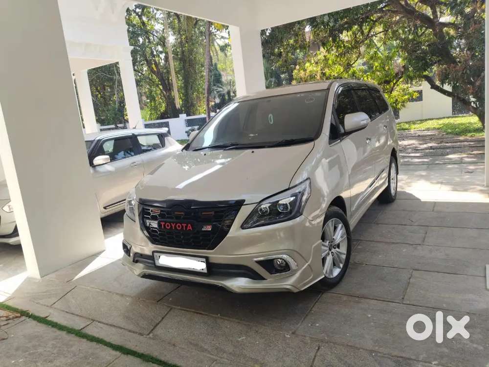 Toyota Innova Diesel 2015