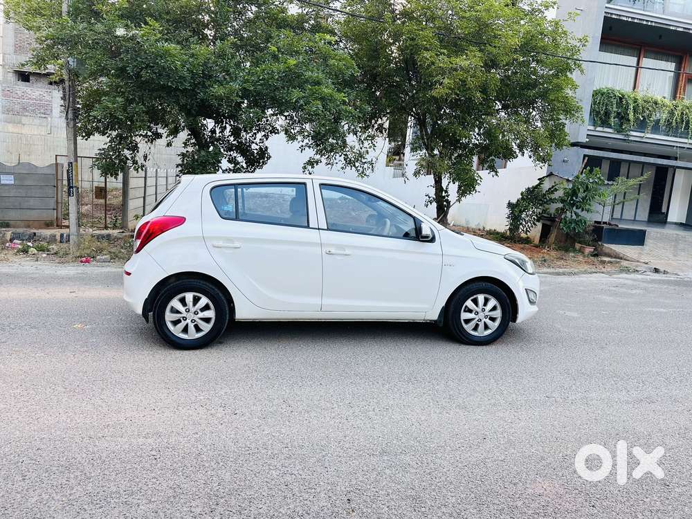 Hyundai I20 Sportz 1.2 Bs-iv, 2012, Petrol