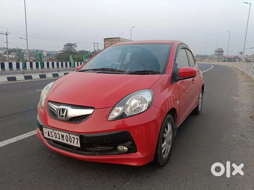Honda Brio 2013 Petrol Well Maintained