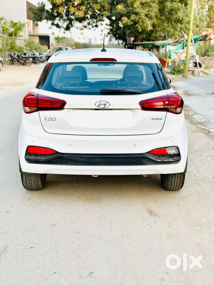 Hyundai Elite I20 Asta Option Cvt, 2019, Petrol