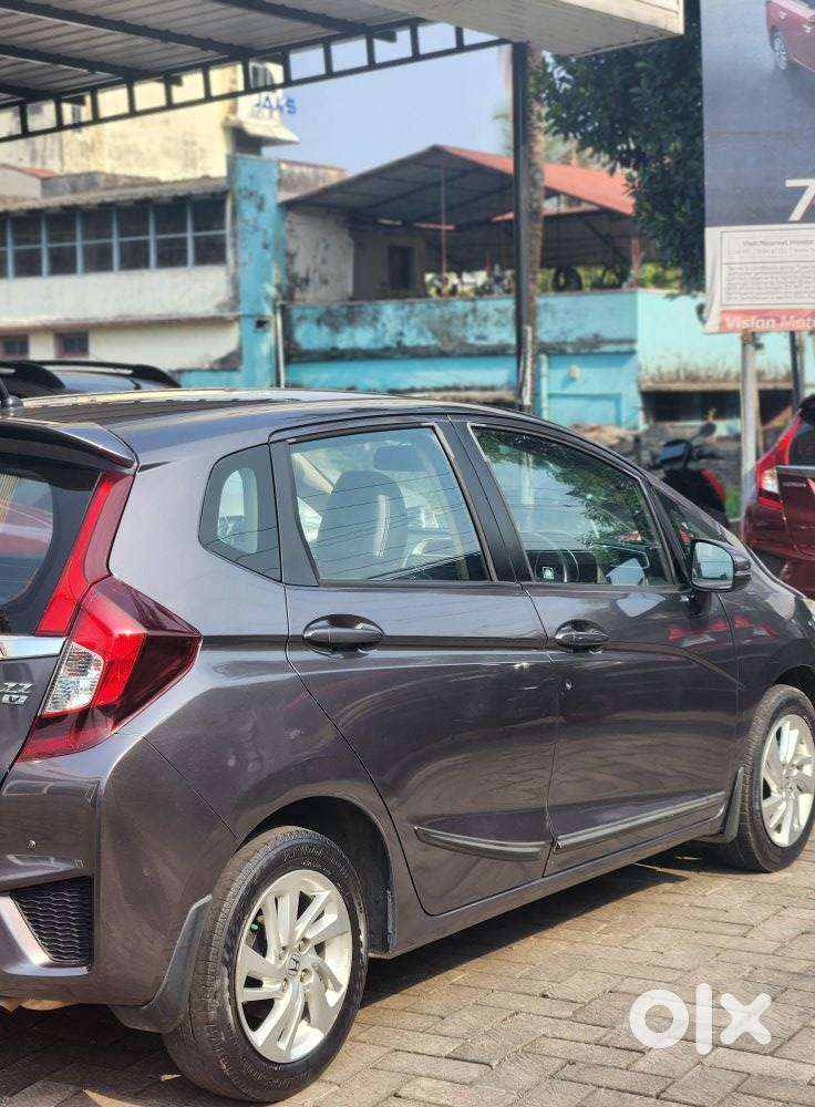 Honda Jazz V Automatic, 2017, Petrol