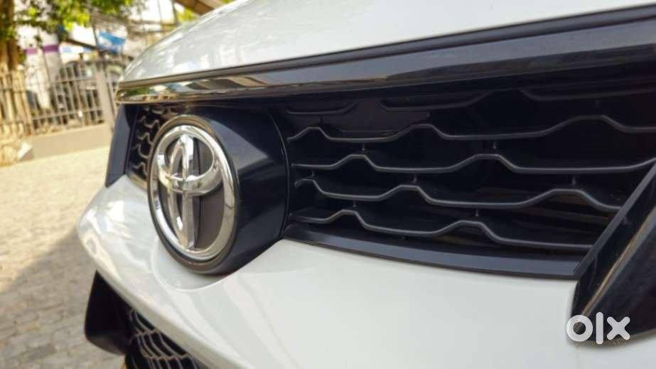 Toyota Fortuner Legender 4x4 At 2.8, 2024, Diesel
