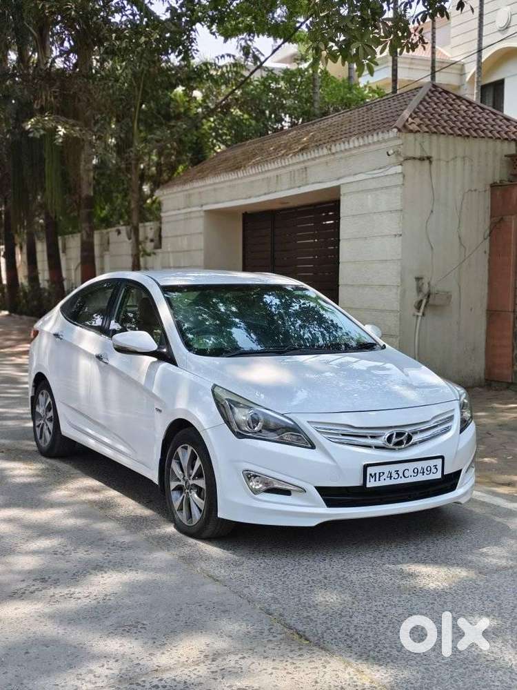 Hyundai Verna Fluidic 1.6 Crdi Sx Opt, 2015, Diesel