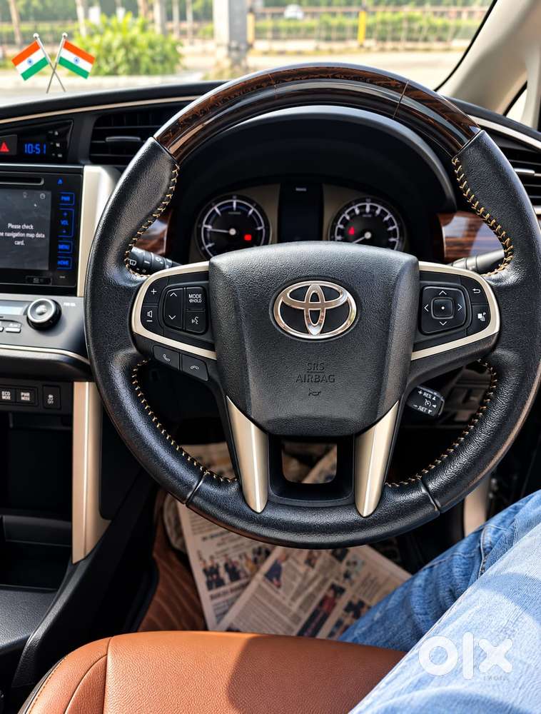 Toyota Innova Crysta 2.8 Zx At, 2016, Diesel