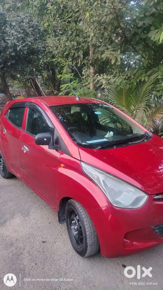 Hyundai Eon Magna+ Petrol / Cng  Manual 2013 76000km