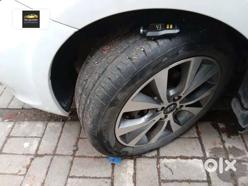 Hyundai Verna Fluidic 1.6 Vtvt Sx, 2015, Petrol