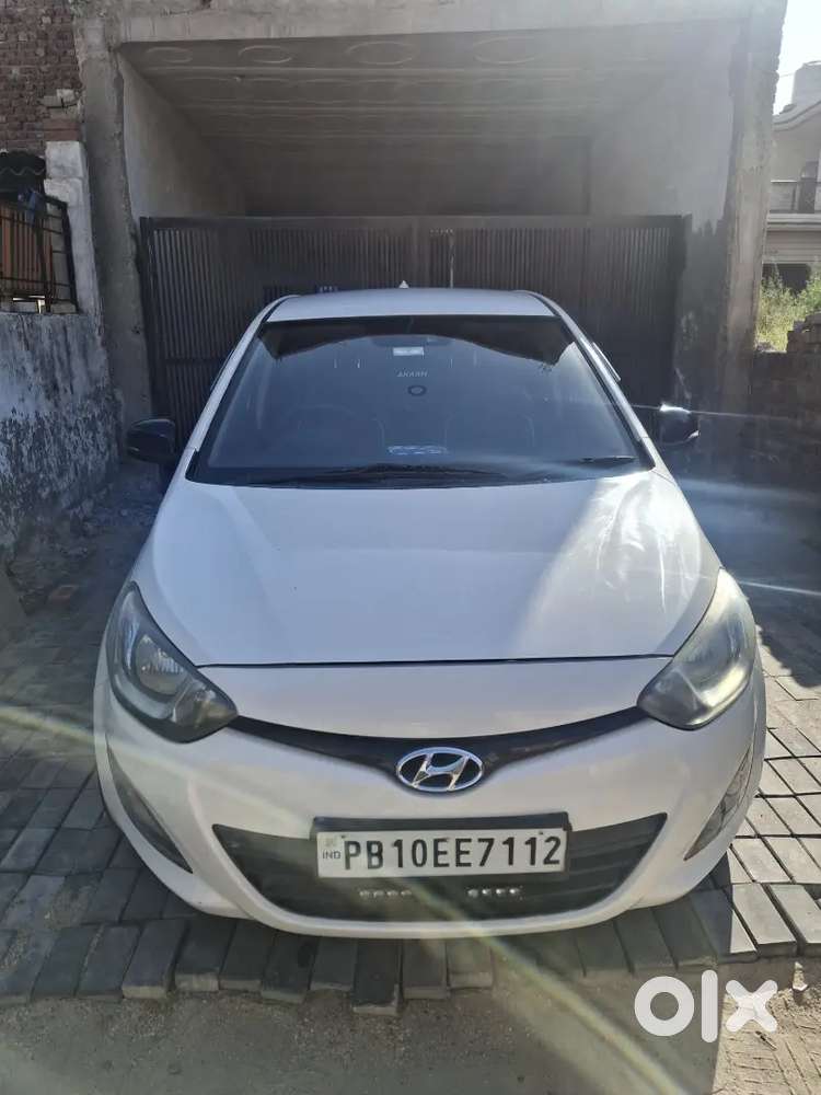 Hyundai New I20 2013 Diesel 124365 Km Driven