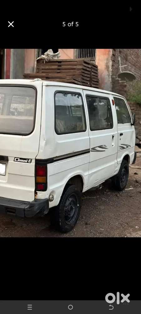 Maruti Suzuki Omni 2011