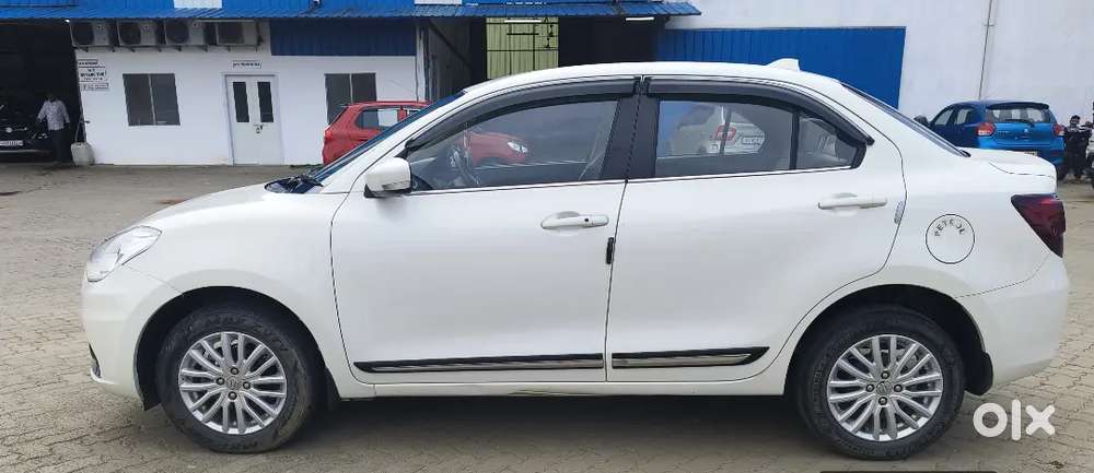Maruti Suzuki Dzire 2022 Petrol 68000 Km Driven