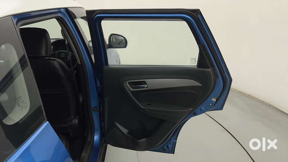 Maruti Suzuki Vitara Brezza Zdi+ Dual Tone Mt, 2016, Diesel