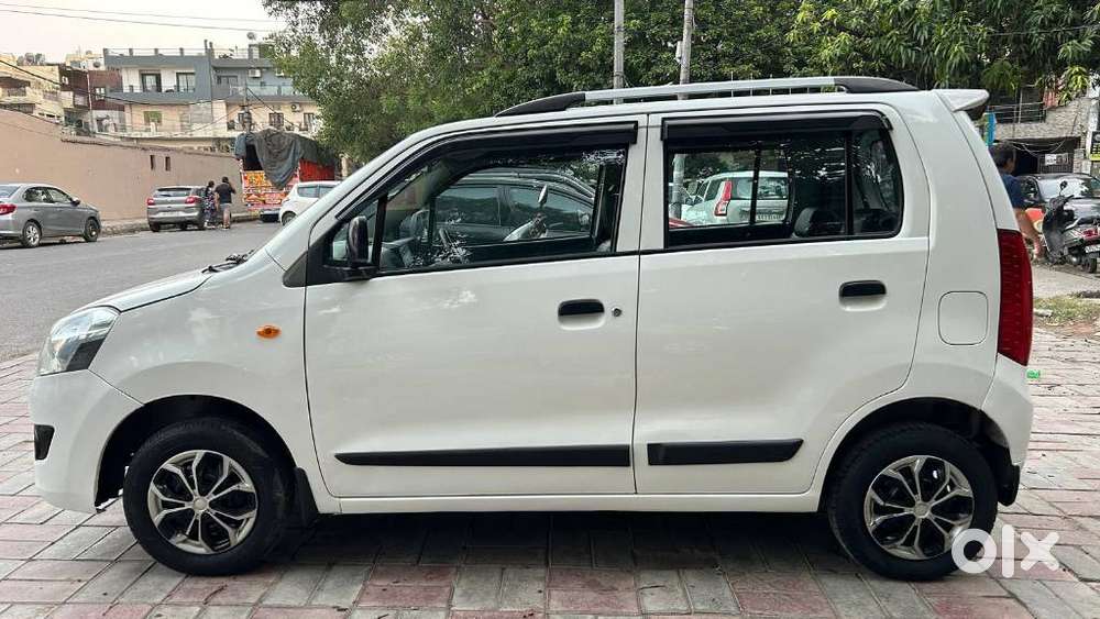 Maruti Suzuki Wagon R Lxi Opt, 2013, Petrol