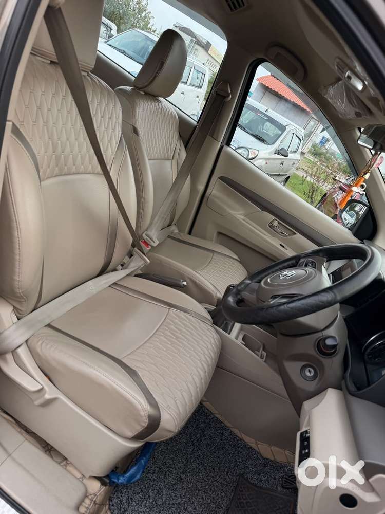 Maruti Suzuki Ertiga Vxi Cng, 2023, Cng & Hybrids