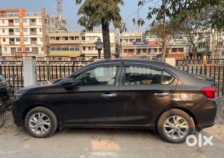 Honda Amaze Petrol 11000 Km Driven