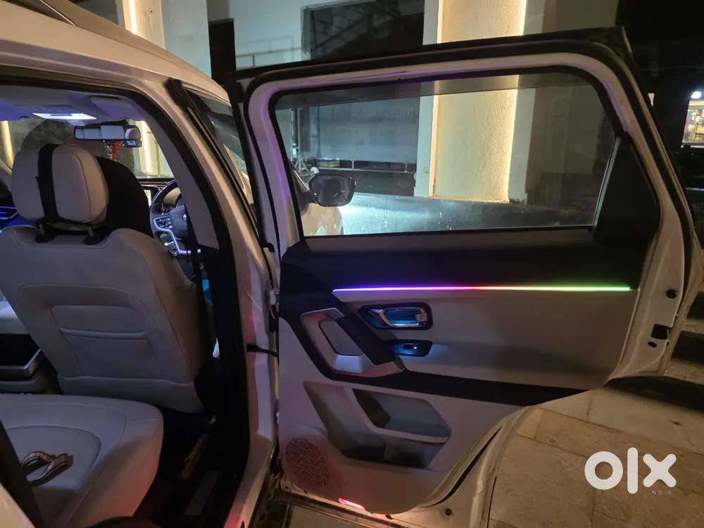 Tata Safari 2021