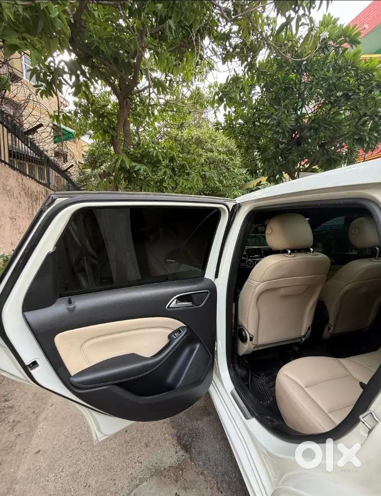 Mercedes-benz/b Class Sport Brand New Condition