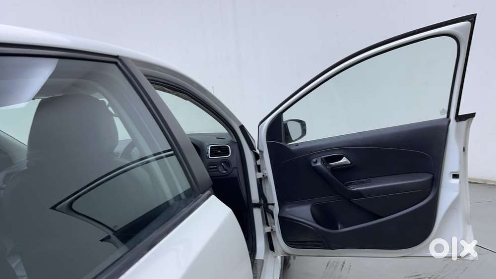 Volkswagen Polo 1.0 Tsi Comfortline At, 2021, Petrol