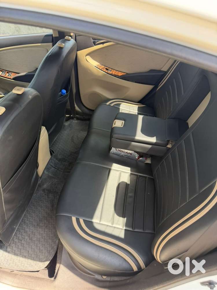 Hyundai Fluidic Verna 2013