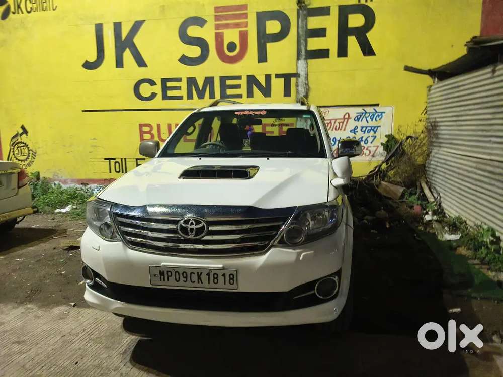 Toyota Fortuner 3.0 2012