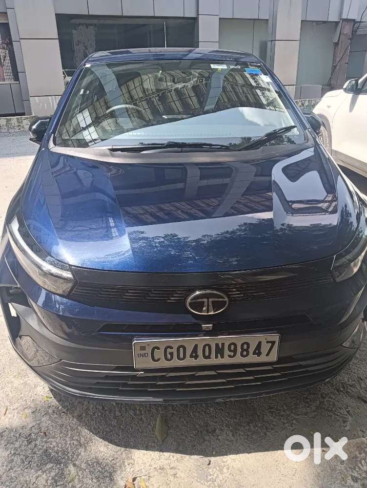 Tata Altroz Petrol Manual 2025