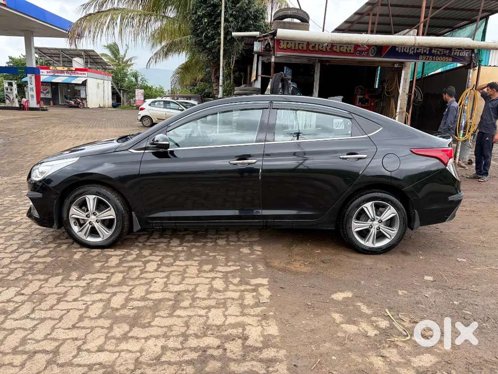 Hyundai Verna Petrol Black Beauty