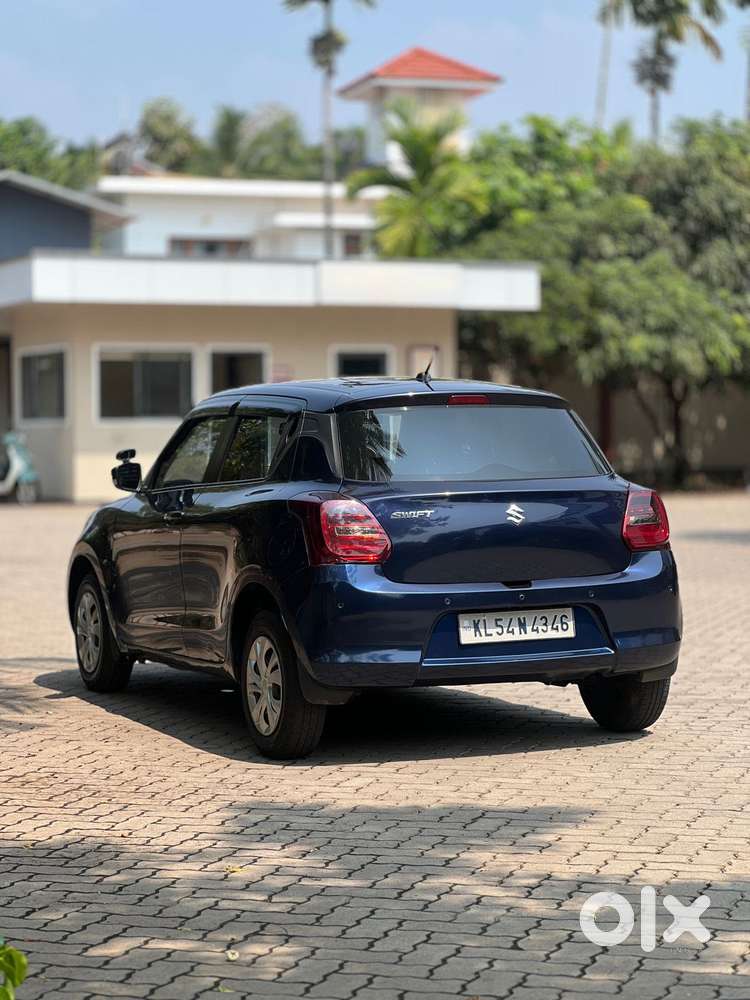 Maruti Suzuki Swift Vvt Vxi, 2021, Petrol