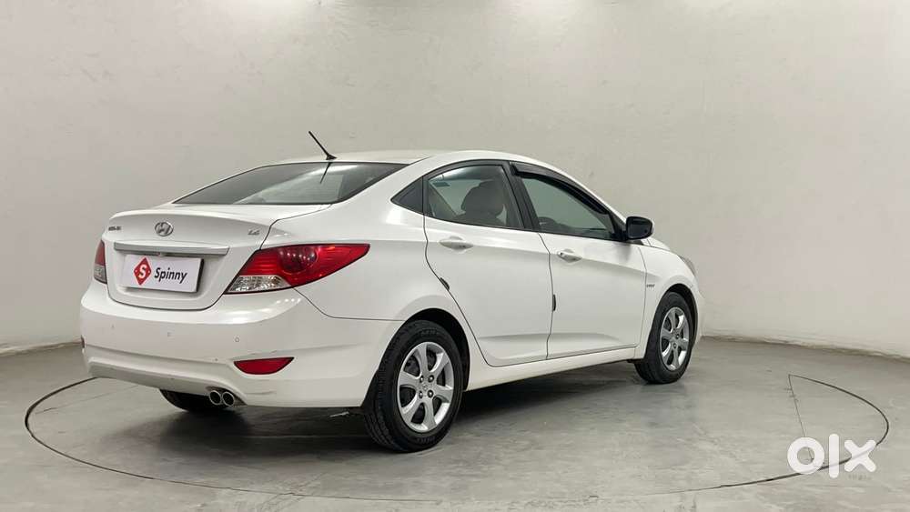 Hyundai Verna 1.6 Ex Vtvt, 2014, Petrol