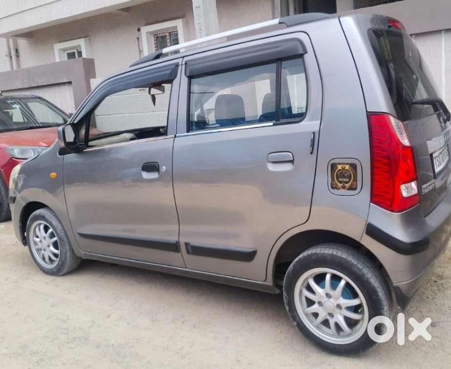Maruti Suzuki Wagon R Vxi Optional, 2018, Petrol