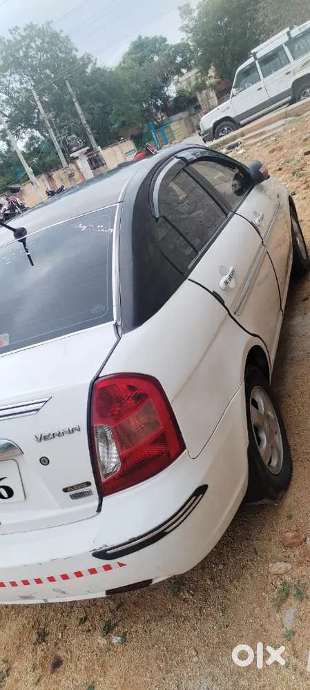 Hyundai Verna Sx 2009