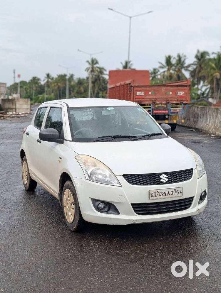 Maruti Suzuki Swift 2011-2014 Lxi, 2013, Petrol