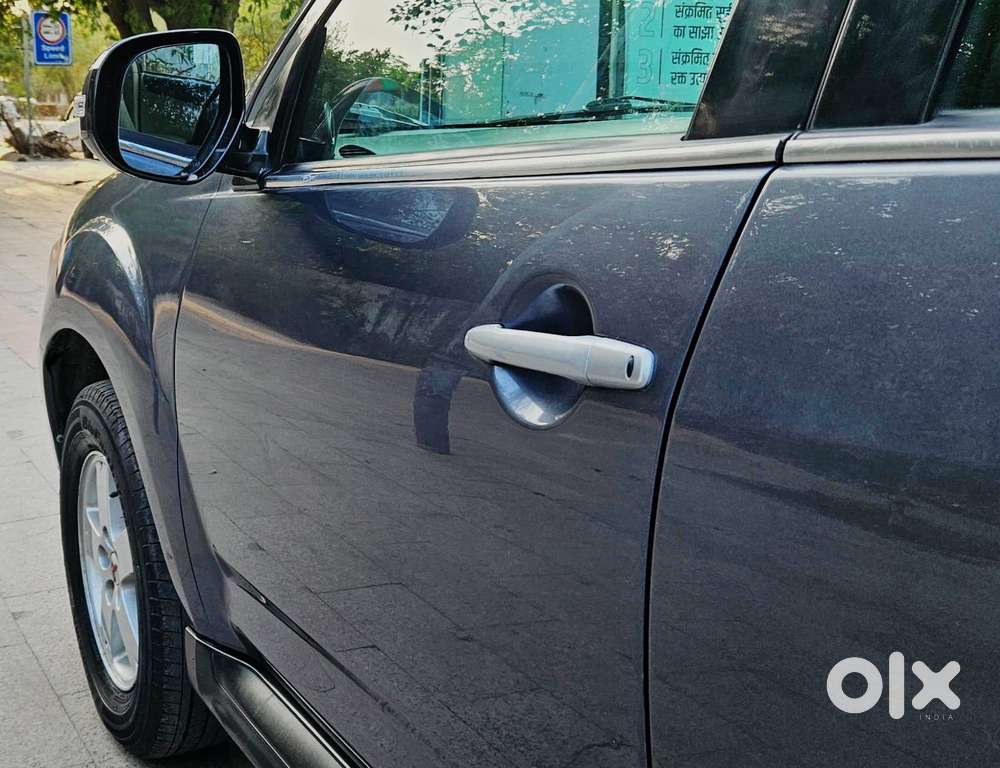 Mitsubishi Outlander Chrome, 2011, Petrol
