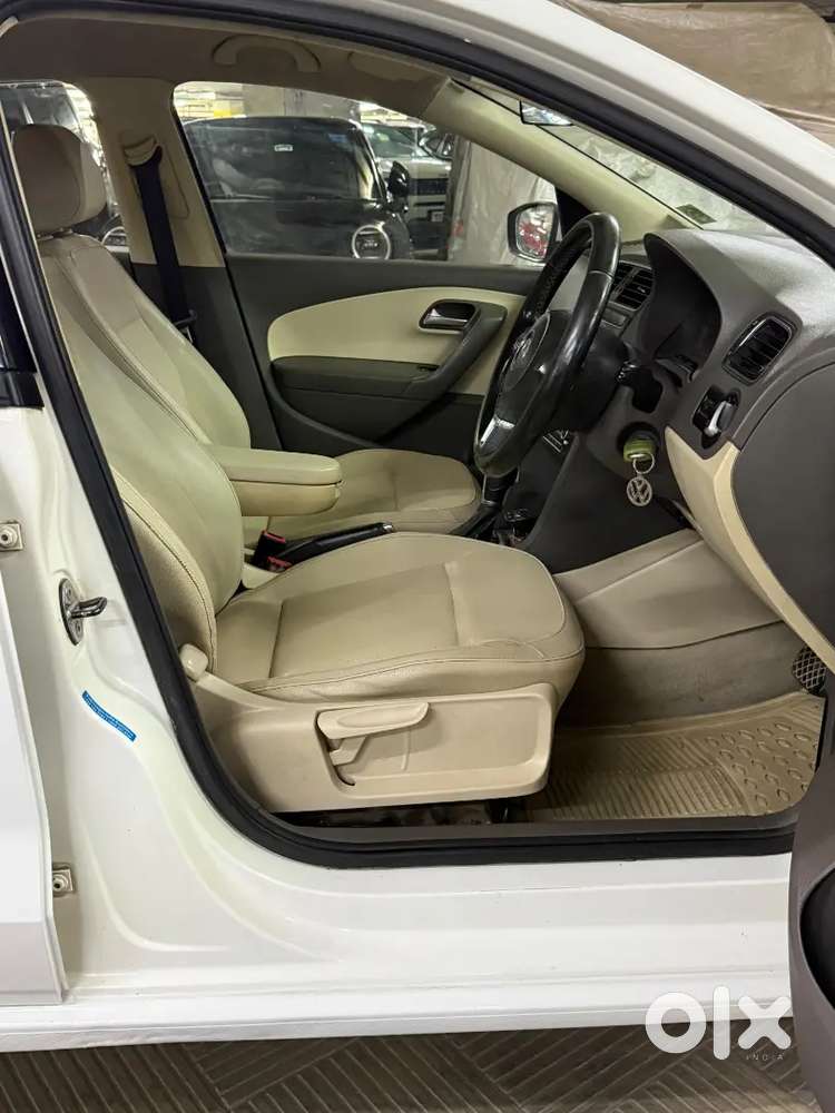 Volkswagen Vento Highline 2013 Petrol+cng