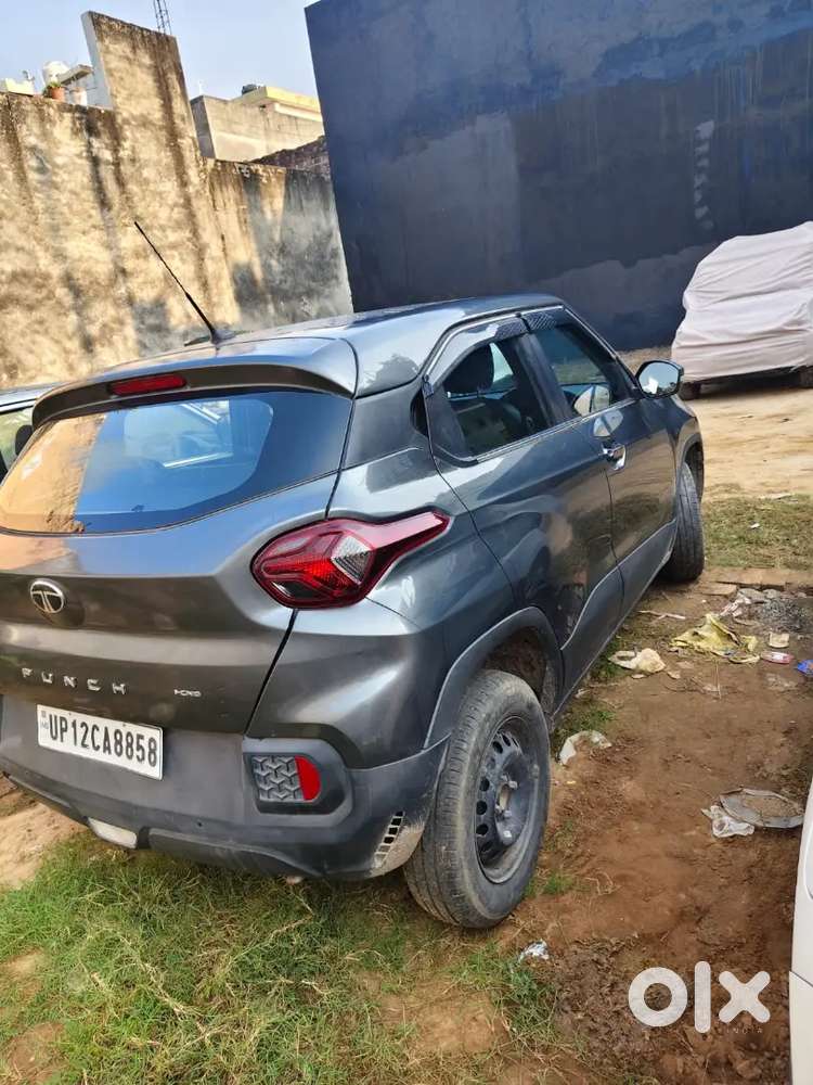 Tata Punch Pure Icng 2025
