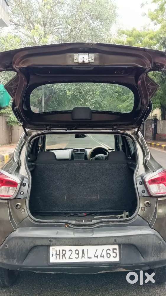 Urgent Saleeeee___renault Kwid Petrol 2016