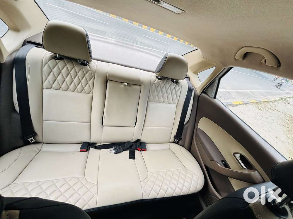 Skoda Rapid 1.6 Mpi Ambition, 2012, Petrol