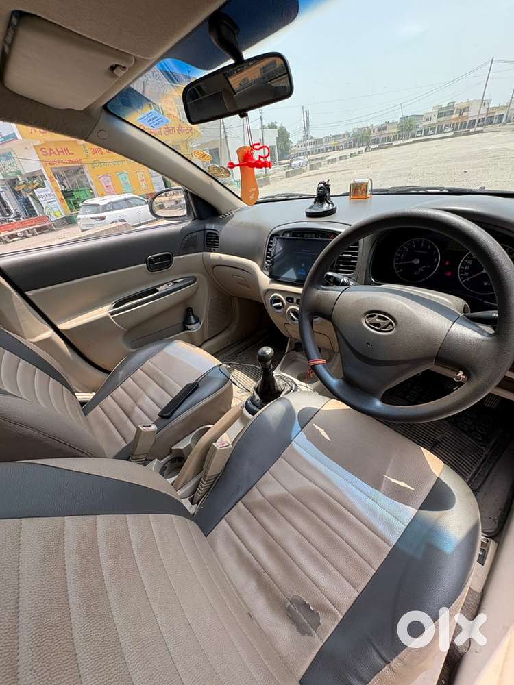 Hyundai Verna Manual 2009