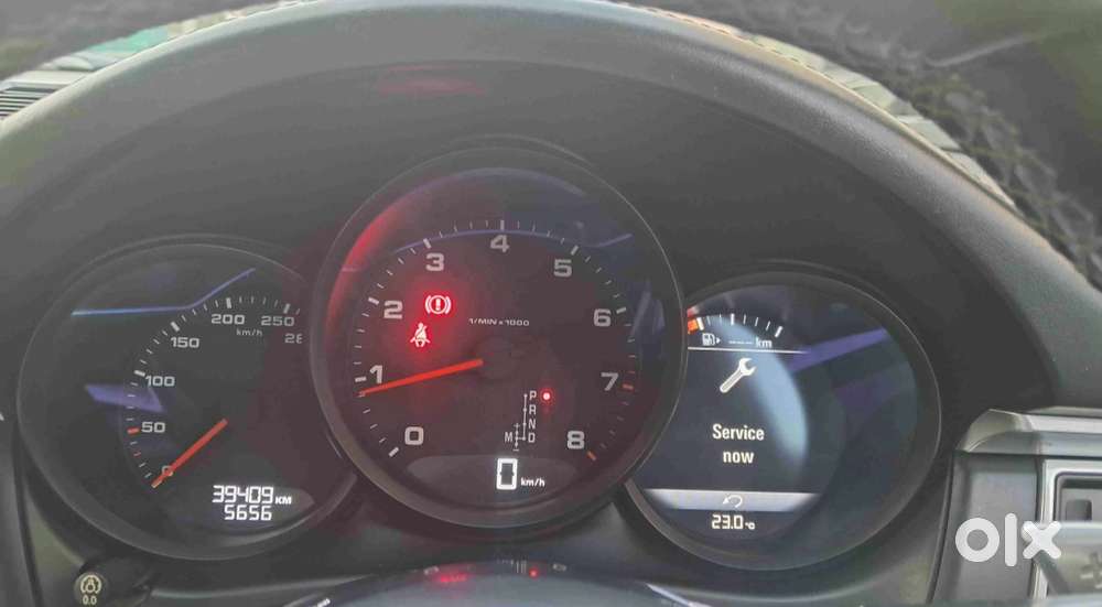 Porsche Macan 2.0 Petrol, 2018, Petrol
