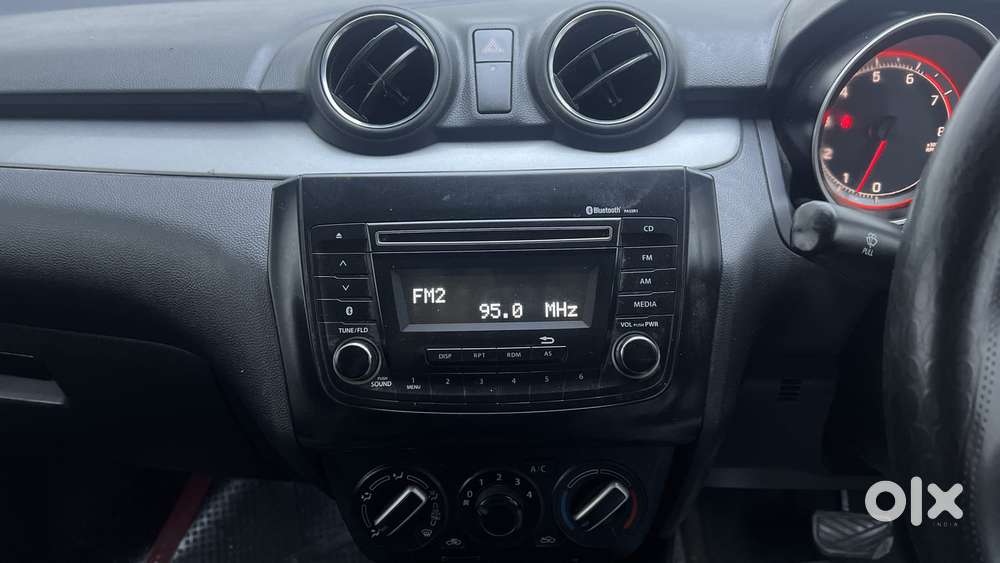 Maruti Suzuki Swift Amt Vvt Vxi, 2018, Petrol