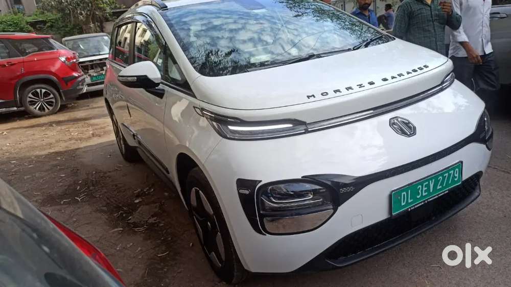 Mg Windsor Ev 2025 Electric 11782 Km Driven