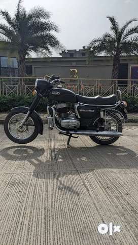 Old yezdi deals bike olx