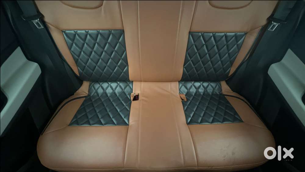 Tata Punch 1.2 Revotron Accomplished Dazzle Pack Amt, 2022, Petrol