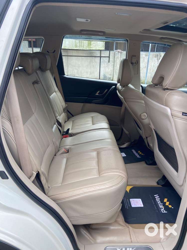 Mahindra Xuv500 W10 At, 2017, Diesel