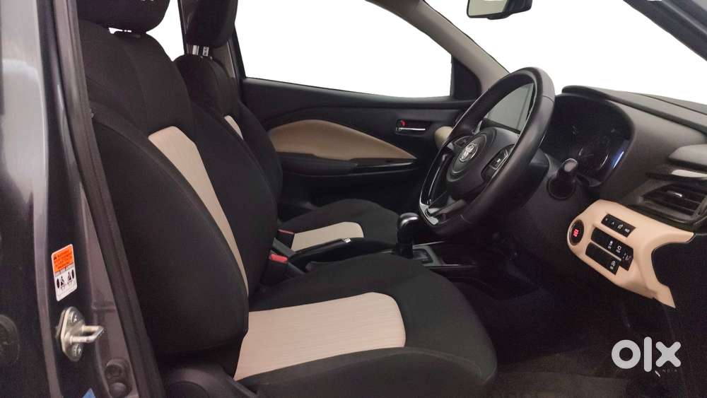 Toyota Glanza 1.2 V Amt, 2024, Petrol