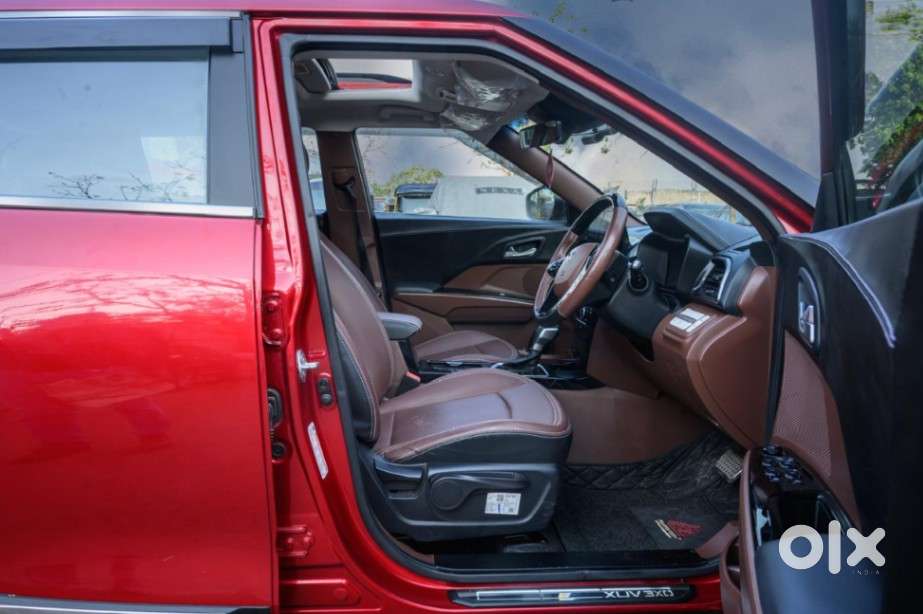 Mahindra Xuv 3xo Ax5l 1.2 Petrol At, 2024, Petrol