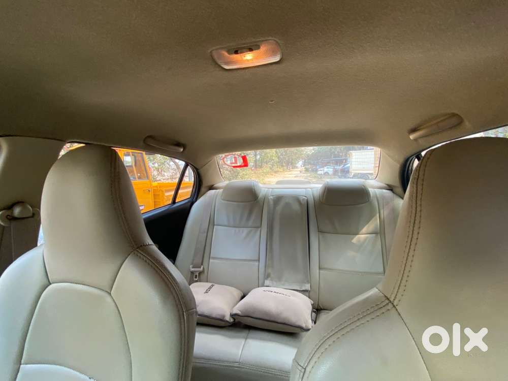 Honda Amaze Petrol 2015