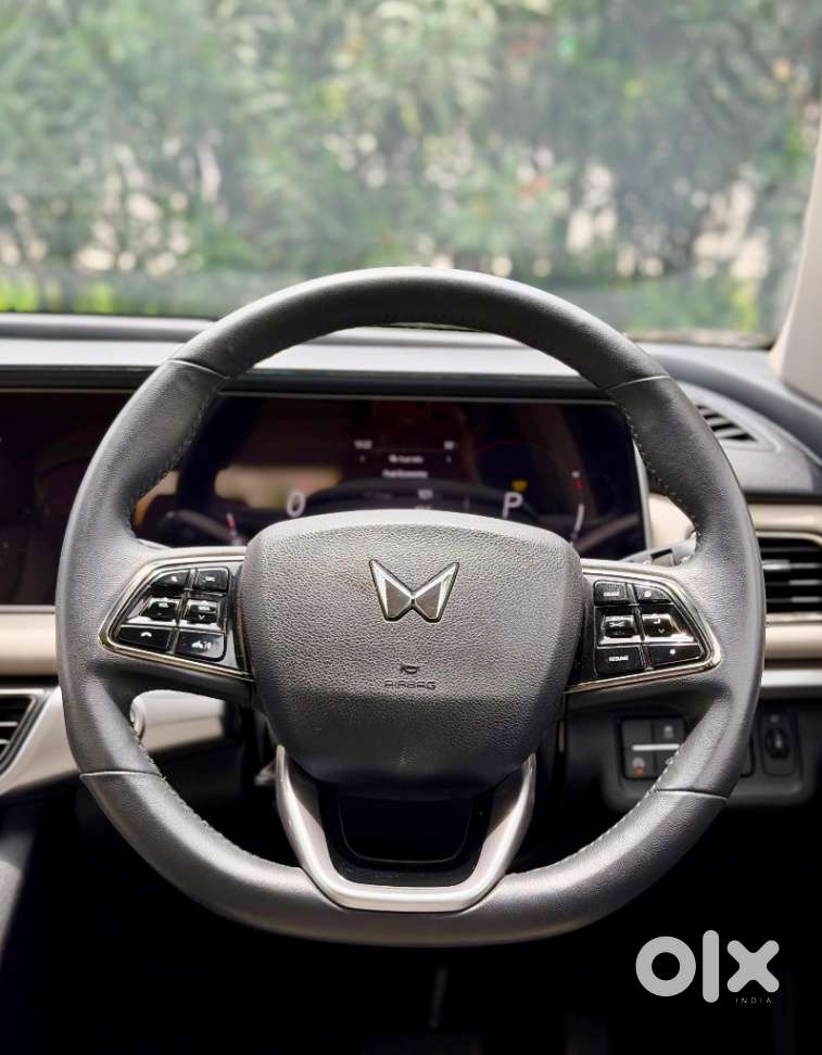 Mahindra Xuv700, 2025, Diesel