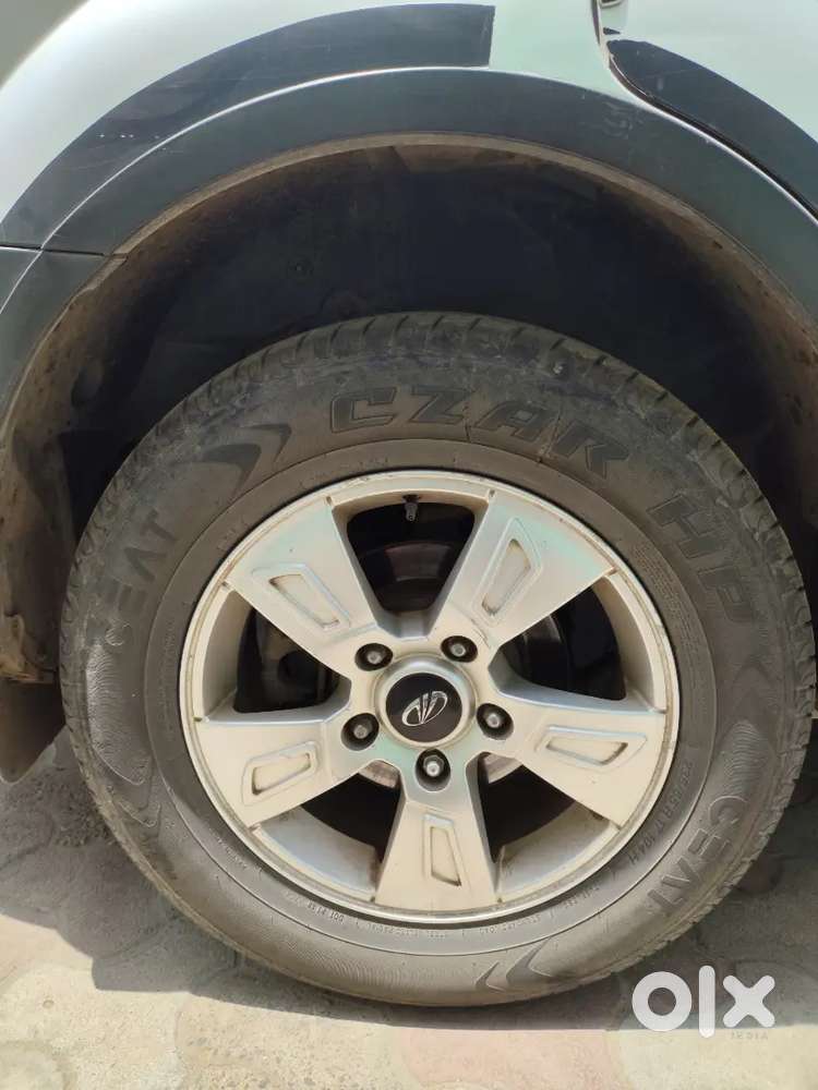 Mahindra Xuv500 2014 Diesel Well Maintained