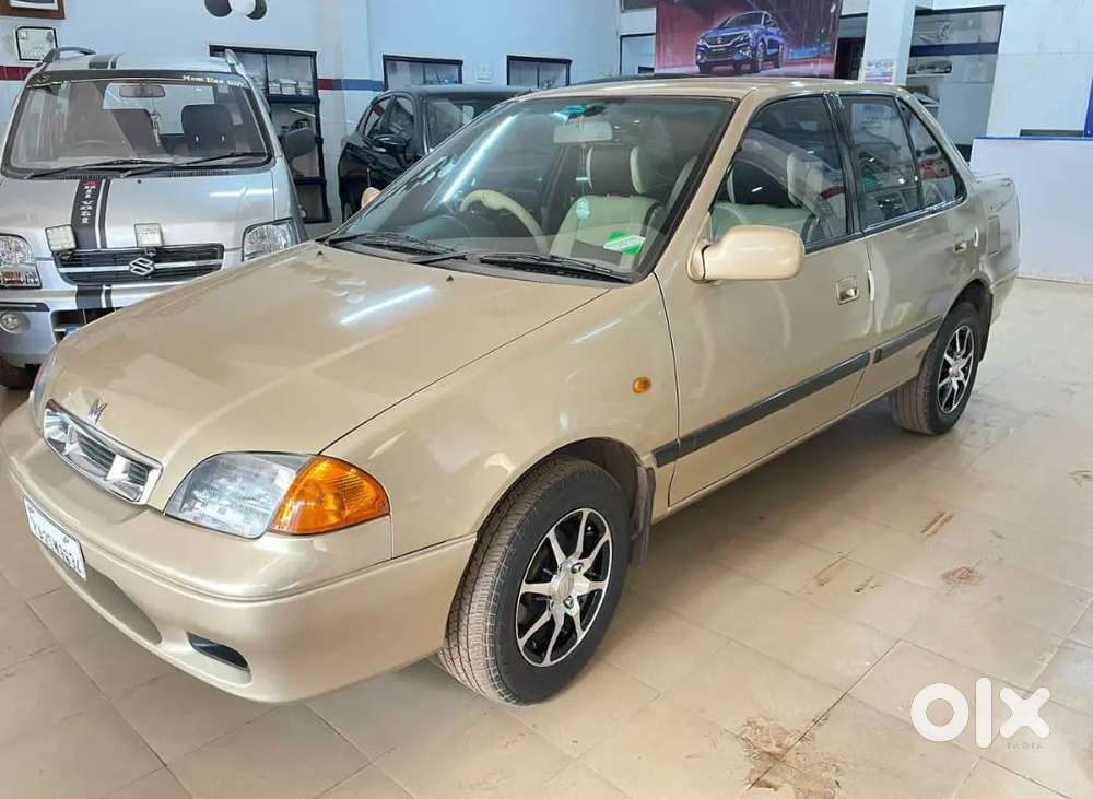 Maruti Suzuki Esteem Cng And Petrol