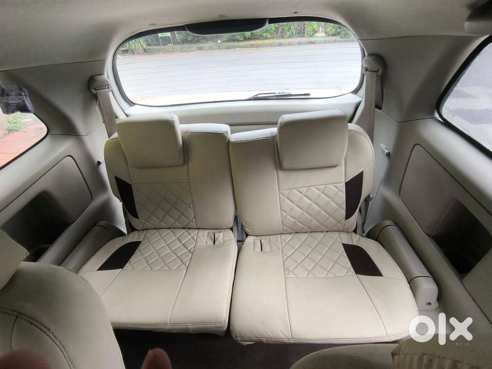 Toyota Innova 2.5 Vx 7 Str Bs-iii, 2012, Diesel