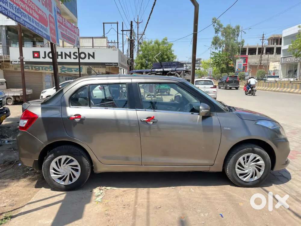 Maruti Suzuki Dzire 2016 Diesel 71000 Km Driven.